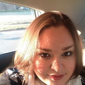 Meet your Posher, Alicia